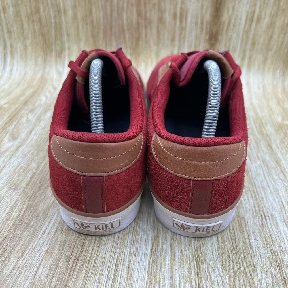 Adidas Kiel Sneakers Men's Size 10 Burgundy Brown Suede Low Skate Shoes D69240